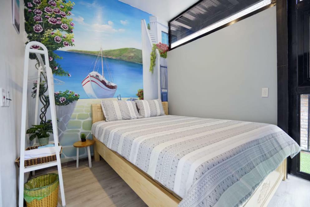 Almor Hostel With Pool In Right Center Hạ Long Exterior foto
