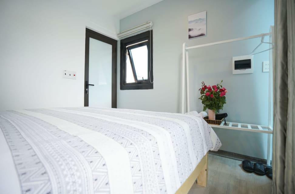 Almor Hostel With Pool In Right Center Hạ Long Exterior foto